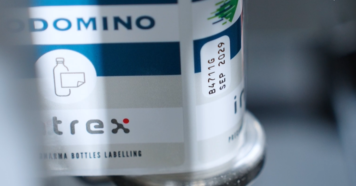 Domino i Intrex razem dla branży farmaceutycznej: etykietowanie butelek